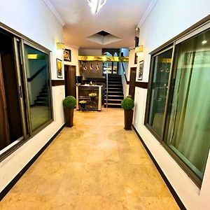 Doves Inn Hotel Kalma Chowk